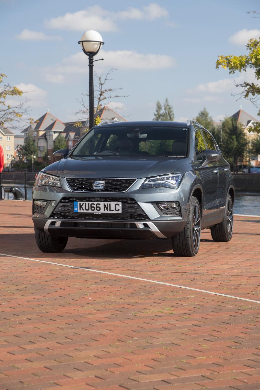  Seat Ateca 2016 года  (UK) (фото 10 из 25)